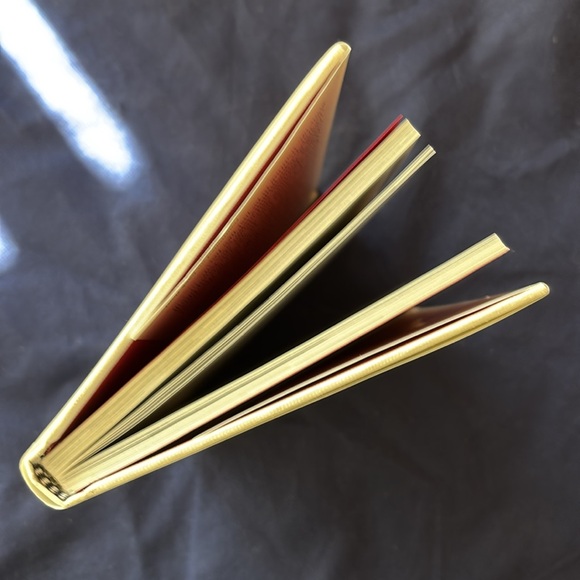 The Audrey Hepburn Way of Life
by Melissa Hellstern - Picture 5 of 8